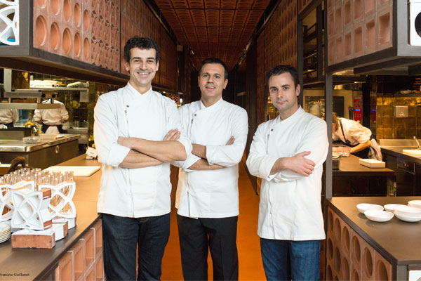 Disfrutar-chefs-kitchen